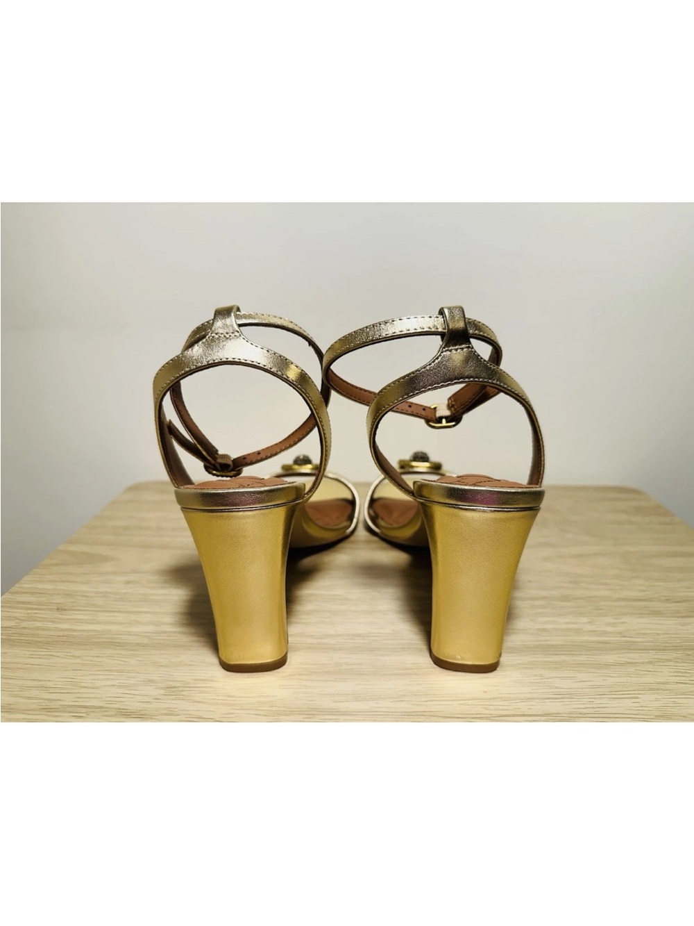 NWT! Kurt Geiger London Chelsea Metallic Gold Leather Ankle-Strap Heel Sandals - Picture 4 of 6